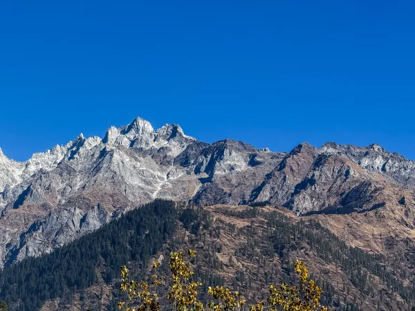 Natural valleys and surroundings of Tirthan