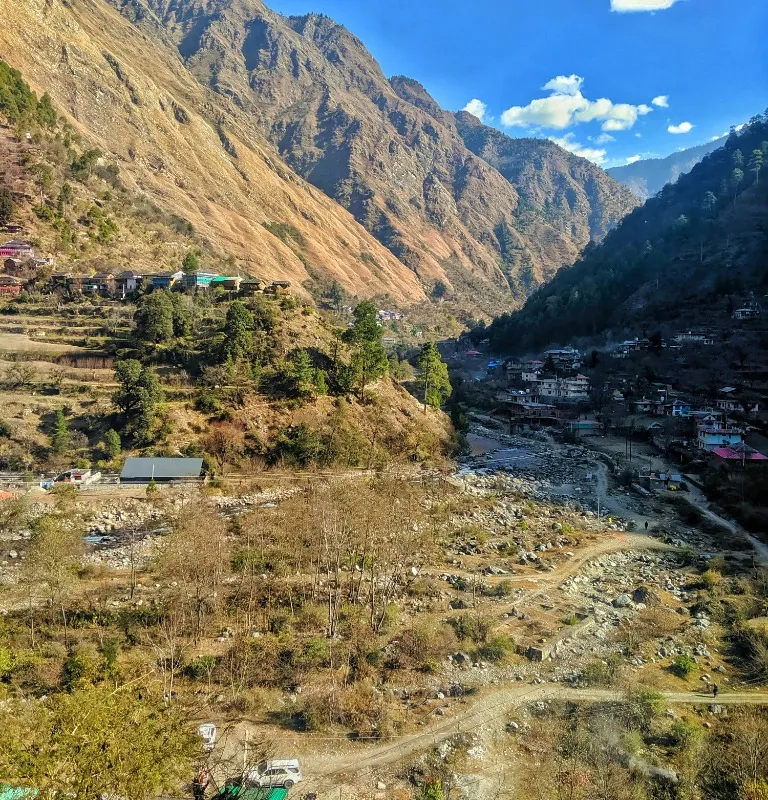 Natural valleys and surroundings of Shojha
