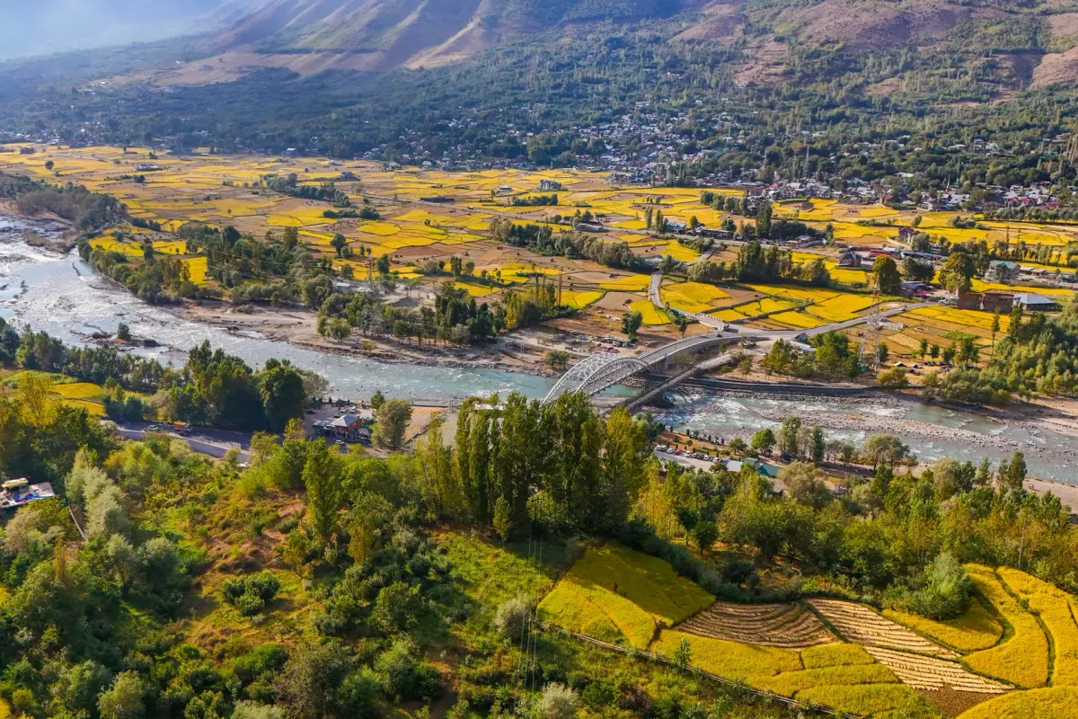 Natural valleys and surroundings of Jammu