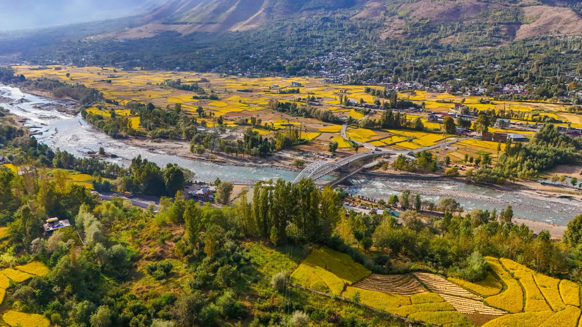 Natural valleys and surroundings of Jammu