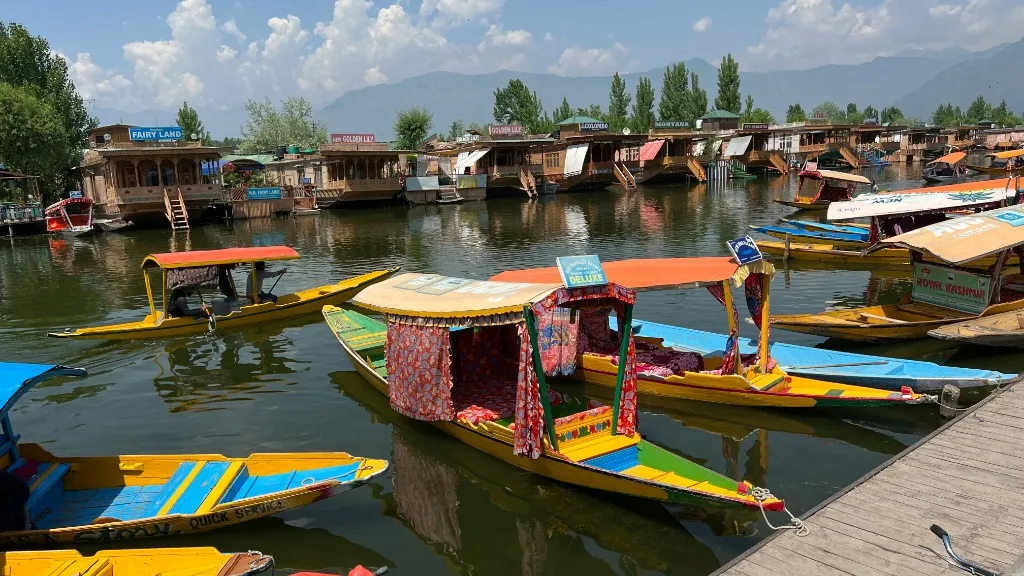 Natural valleys and surroundings of Jammu