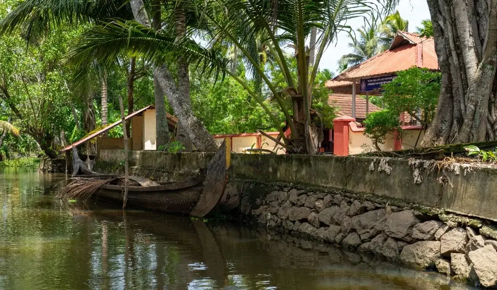 Local scenery and travel spots in Kerala