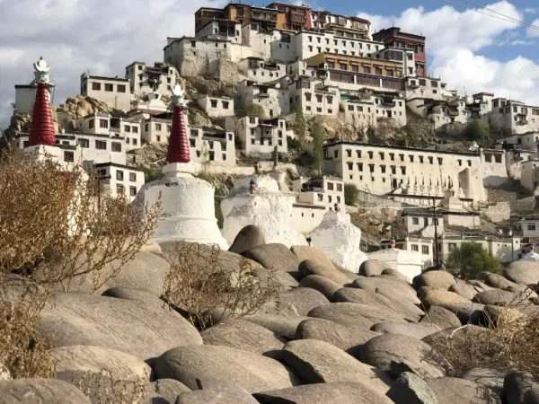 Natural valleys and surroundings of Nubra Valley