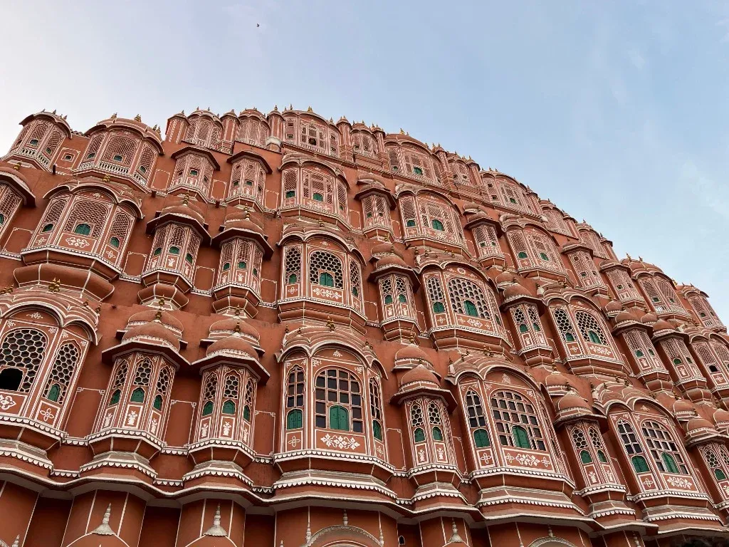 Practical Guide to Exploring Udaipur: Palaces, Lakes & Culture